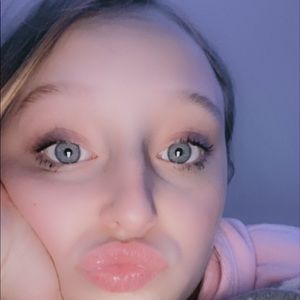 Meet your Posher, Marissa